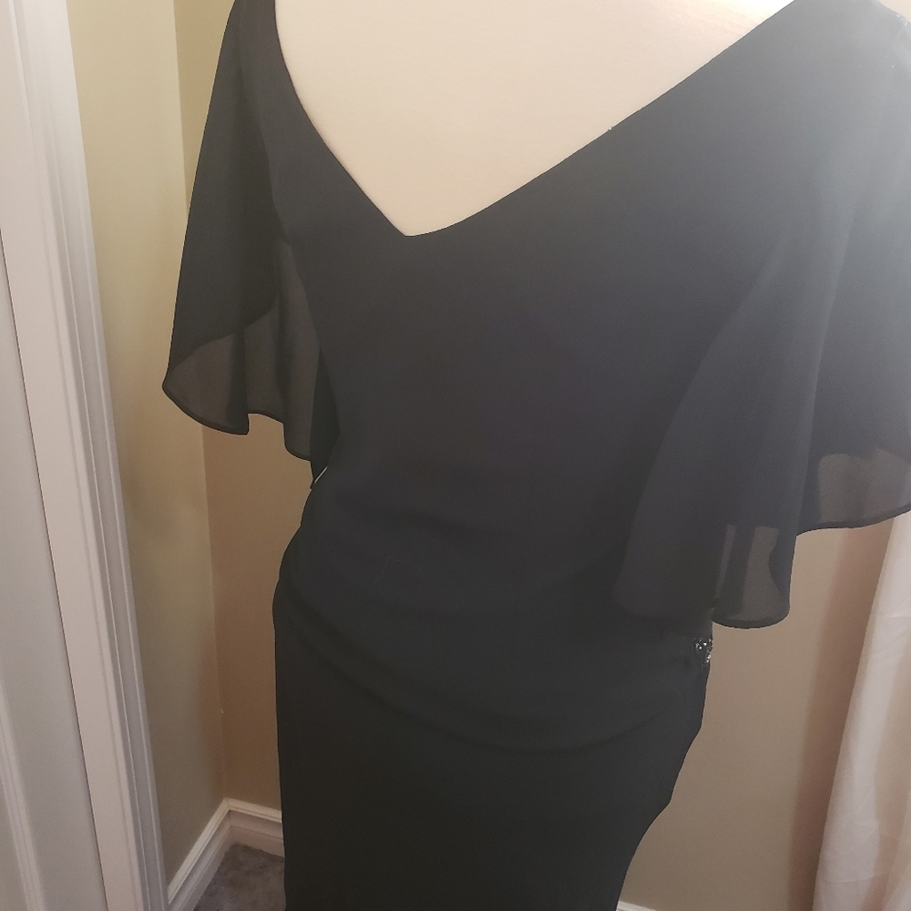 Formal Dress - Picture 5 of 5
